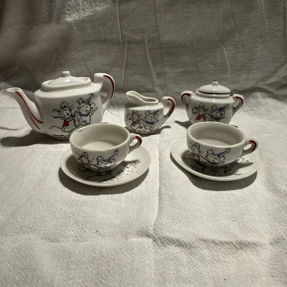 Child's Tea set Dancing Mice Motif (vintage) Teapot,creamer,sugar,2cups&saucers